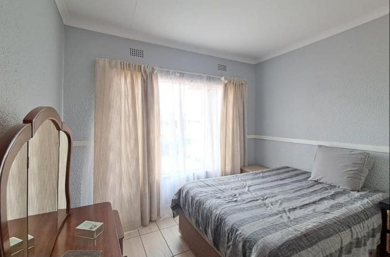 3 Bedroom Property for Sale in Brackenhurst Gauteng