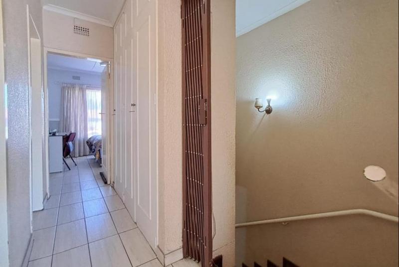3 Bedroom Property for Sale in Brackenhurst Gauteng