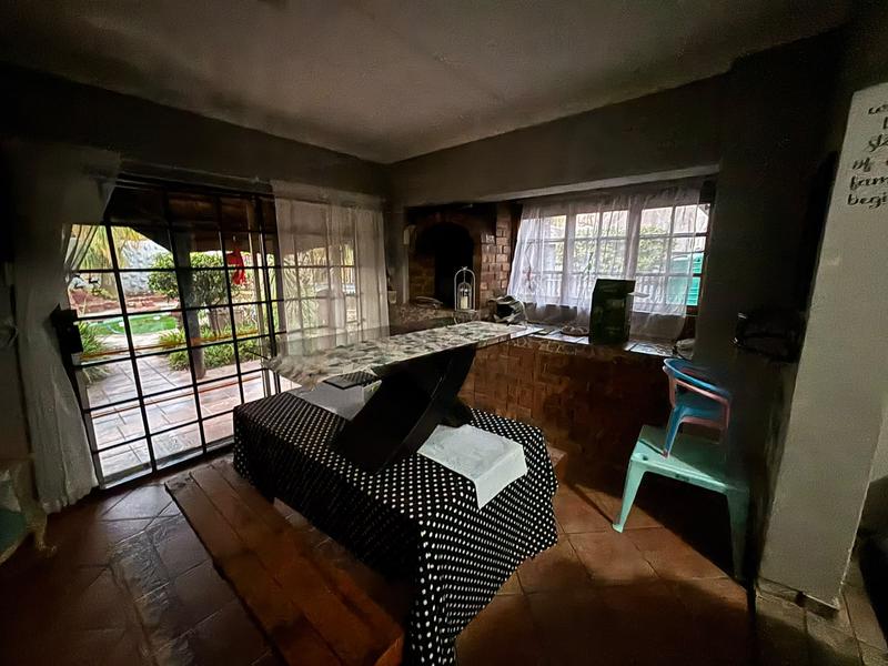 6 Bedroom Property for Sale in Struisbult Gauteng