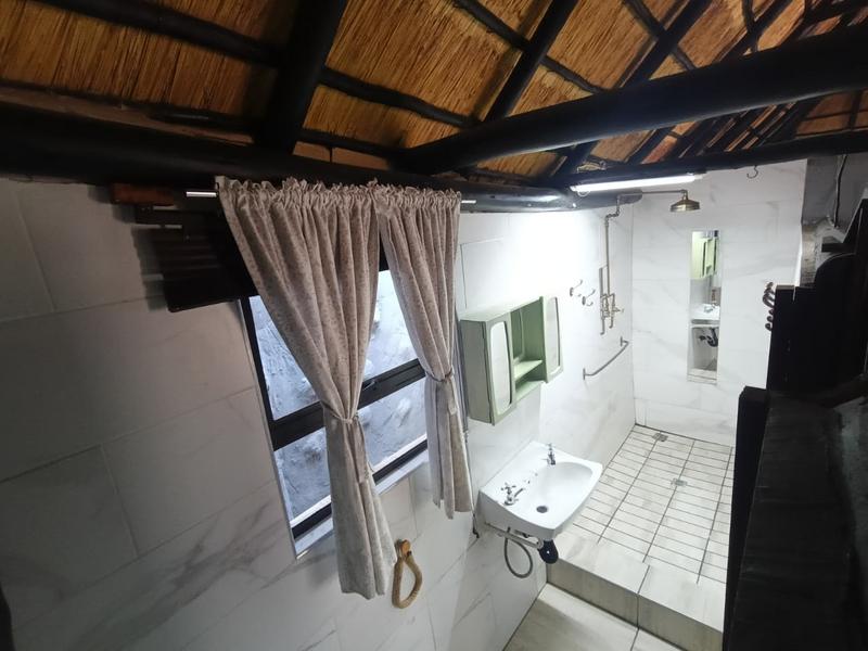 6 Bedroom Property for Sale in Struisbult Gauteng