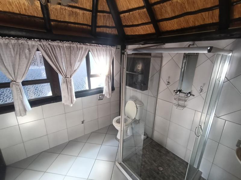 6 Bedroom Property for Sale in Struisbult Gauteng