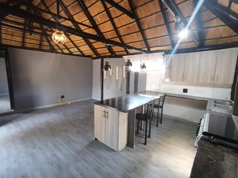 6 Bedroom Property for Sale in Struisbult Gauteng