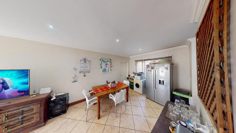 To Let 3 Bedroom Property for Rent in Kenleaf Gauteng