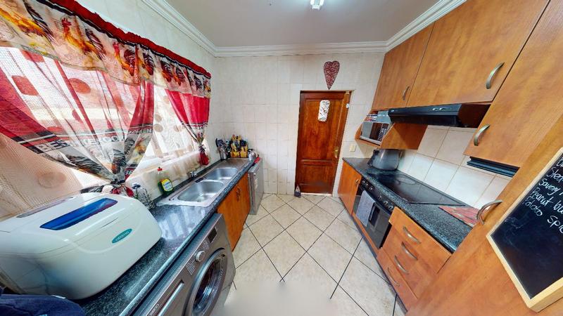 To Let 3 Bedroom Property for Rent in Kenleaf Gauteng