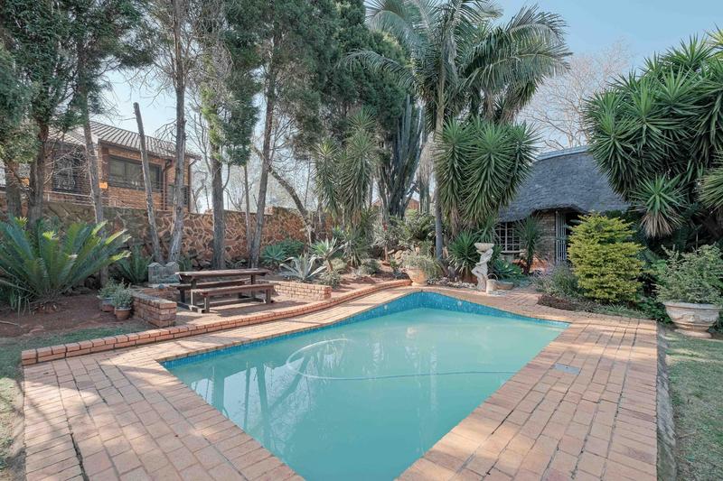 3 Bedroom Property for Sale in Faerie Glen Gauteng