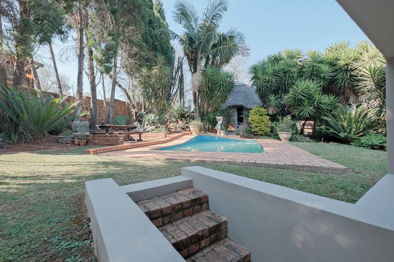 3 Bedroom Property for Sale in Faerie Glen Gauteng