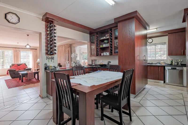 3 Bedroom Property for Sale in Faerie Glen Gauteng