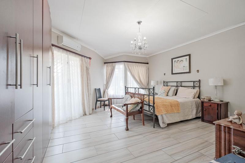 3 Bedroom Property for Sale in Faerie Glen Gauteng