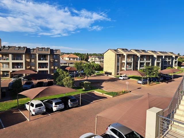 To Let 2 Bedroom Property for Rent in Monavoni Gauteng