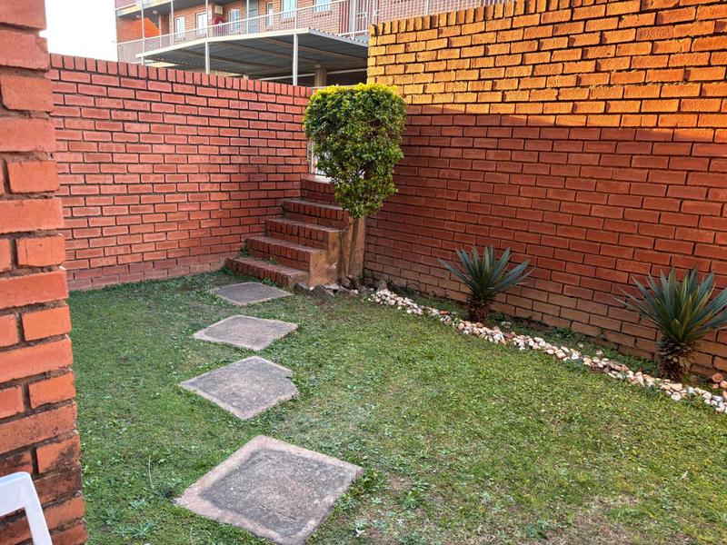 To Let 1 Bedroom Property for Rent in The Reeds Gauteng