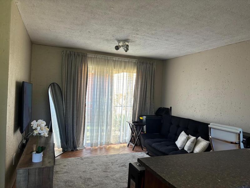 To Let 1 Bedroom Property for Rent in The Reeds Gauteng
