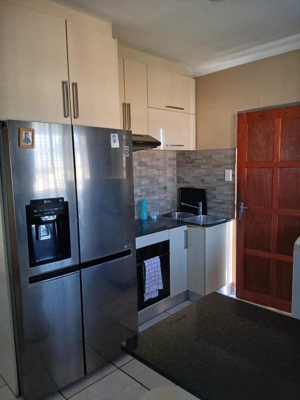 3 Bedroom Property for Sale in Andeon Gauteng