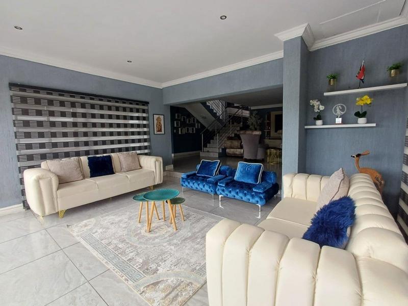 5 Bedroom Property for Sale in Three Rivers East Gauteng