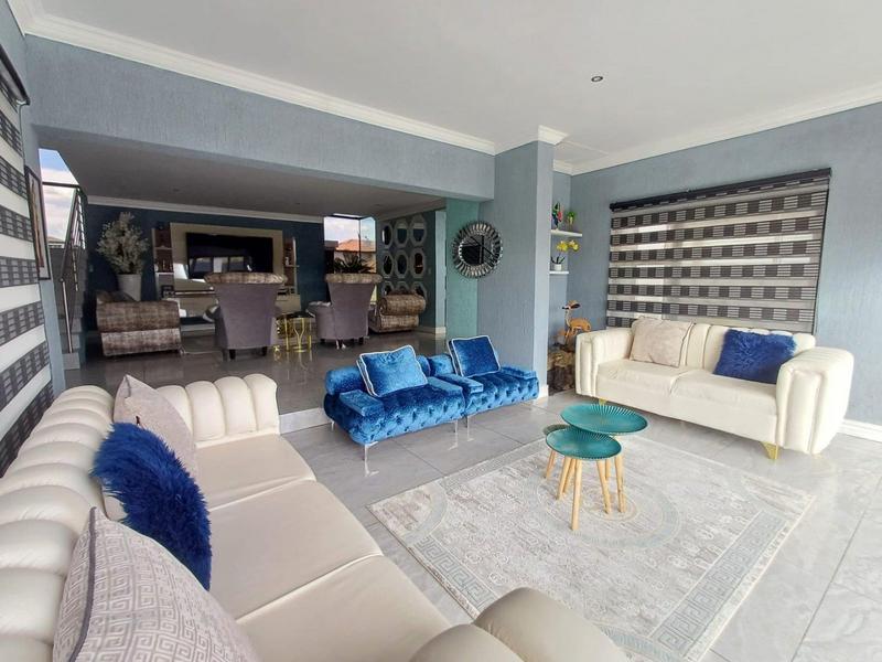 5 Bedroom Property for Sale in Three Rivers East Gauteng