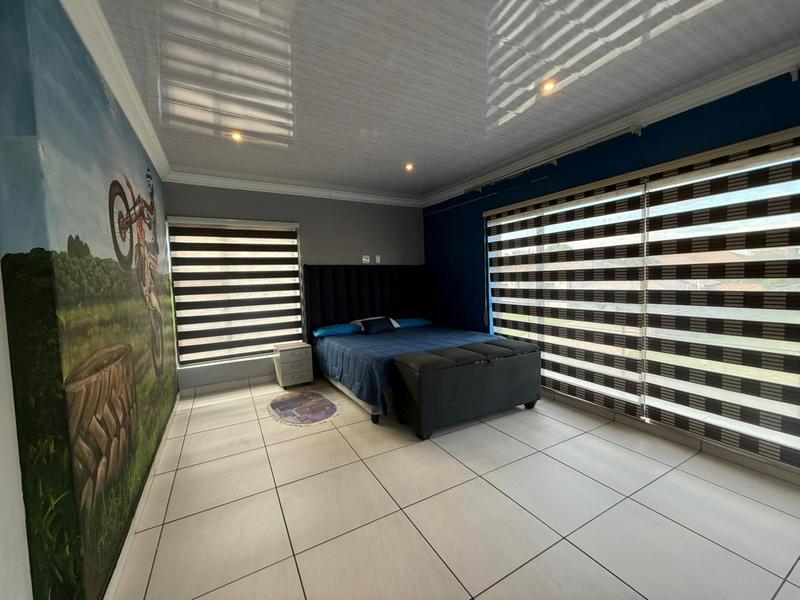 5 Bedroom Property for Sale in Three Rivers East Gauteng