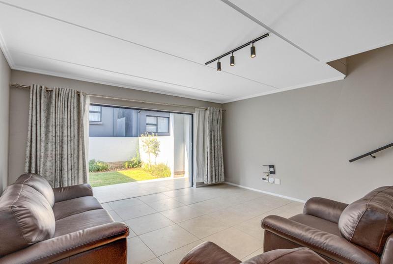 4 Bedroom Property for Sale in Bryanston Gauteng