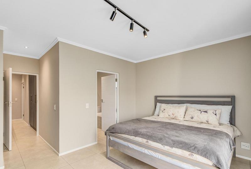 4 Bedroom Property for Sale in Bryanston Gauteng