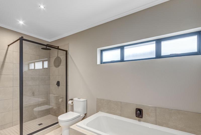4 Bedroom Property for Sale in Bryanston Gauteng