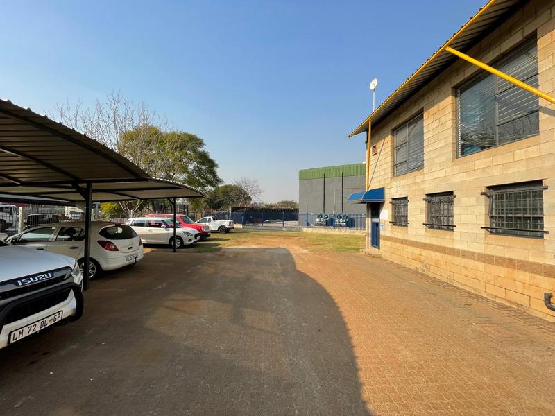 To Let Commercial Property for Rent in Hennopspark Gauteng