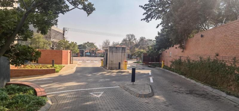 To Let Commercial Property for Rent in Lynnwood Gauteng