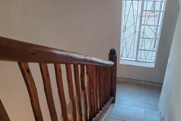 5 Bedroom Property for Sale in Proclamation Hill Gauteng