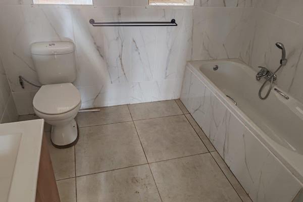 5 Bedroom Property for Sale in Proclamation Hill Gauteng