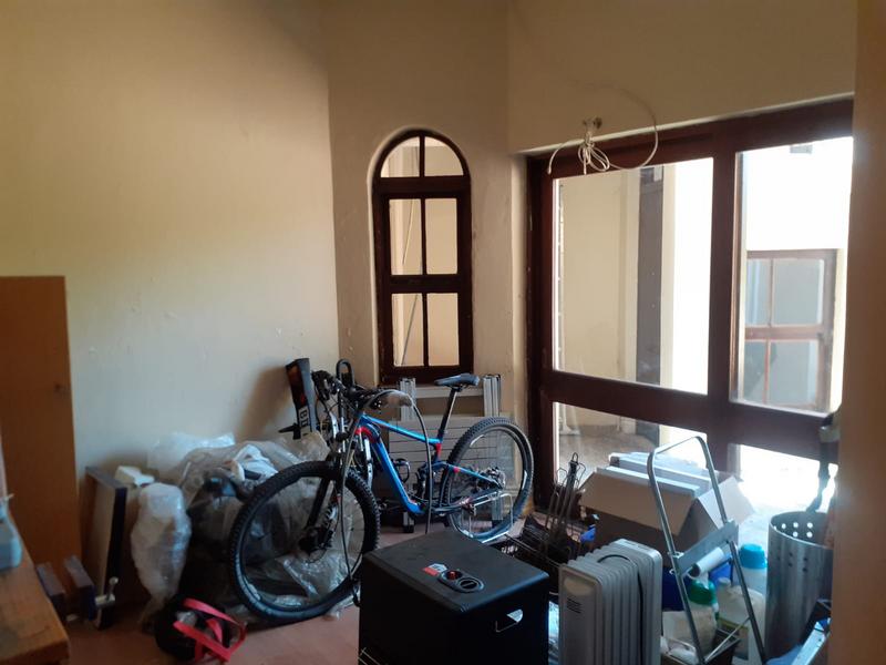 4 Bedroom Property for Sale in Waterkloof Ridge Gauteng