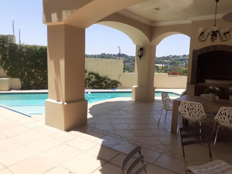 4 Bedroom Property for Sale in Waterkloof Ridge Gauteng