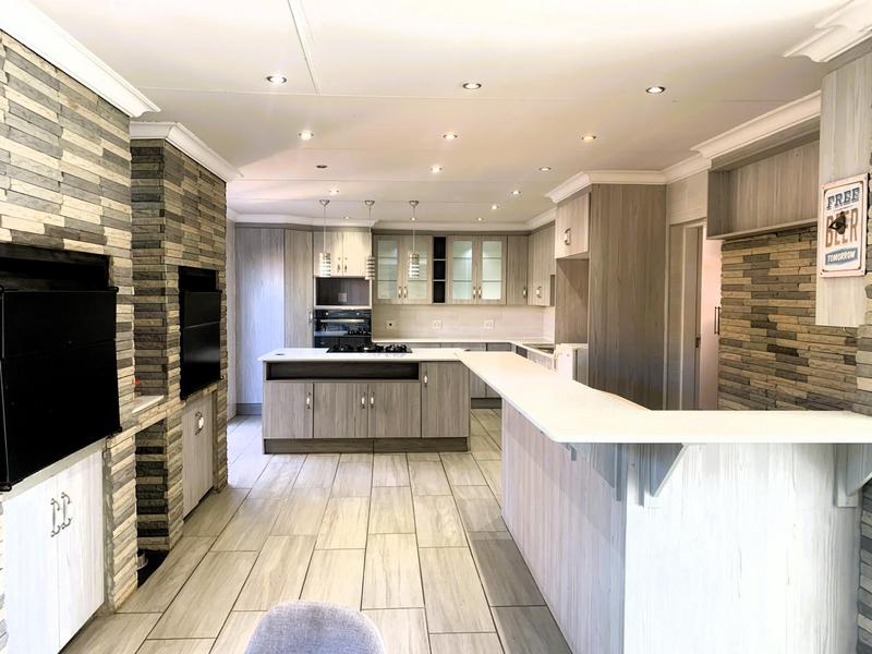 3 Bedroom Property for Sale in Ravenswood Gauteng