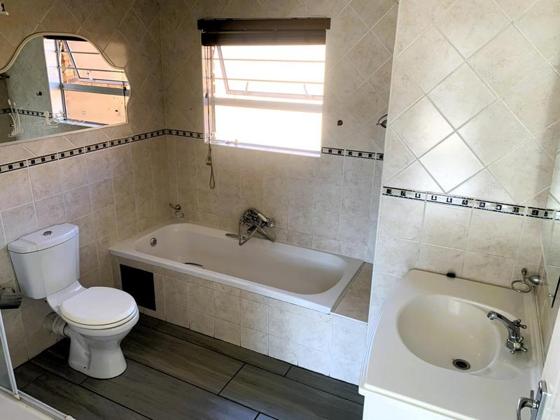 3 Bedroom Property for Sale in Ravenswood Gauteng