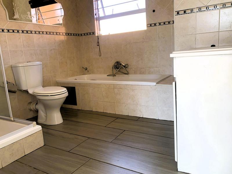 3 Bedroom Property for Sale in Ravenswood Gauteng