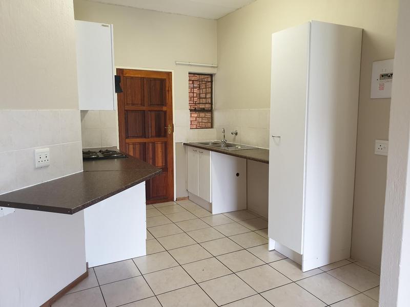2 Bedroom Property for Sale in Allens Nek Gauteng