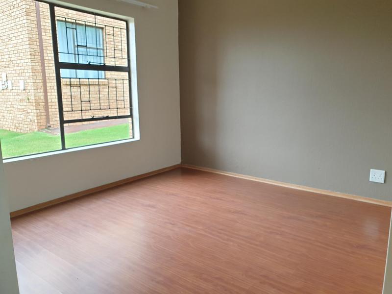 2 Bedroom Property for Sale in Allens Nek Gauteng