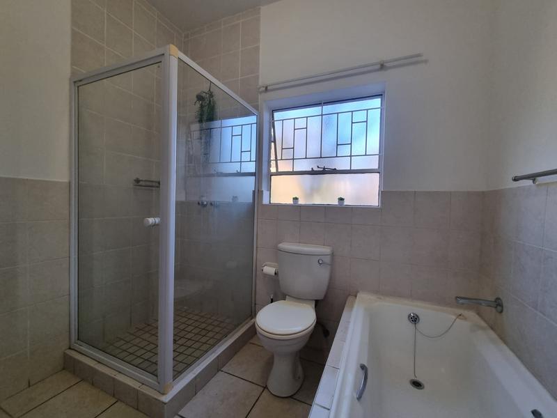 2 Bedroom Property for Sale in Allens Nek Gauteng