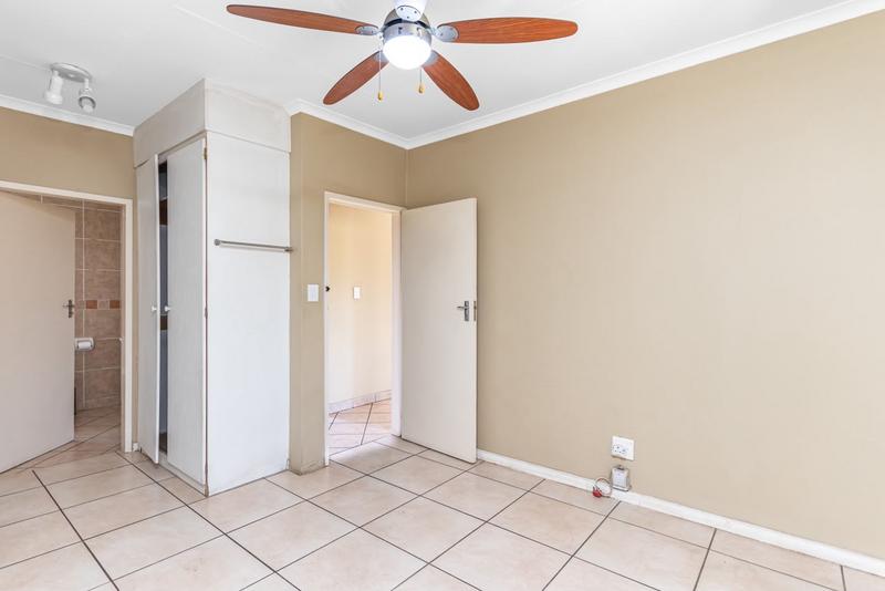 3 Bedroom Property for Sale in Vorna Valley Gauteng