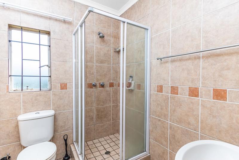 3 Bedroom Property for Sale in Vorna Valley Gauteng