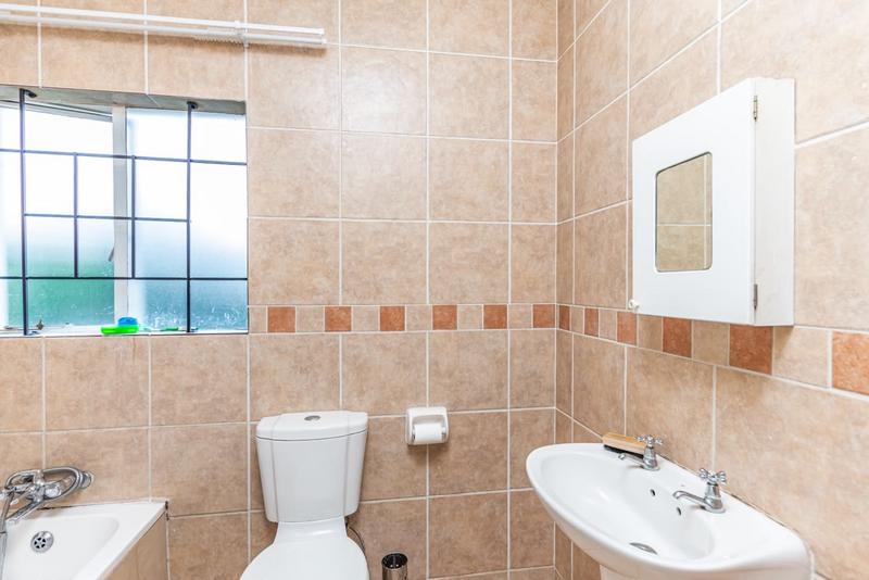3 Bedroom Property for Sale in Vorna Valley Gauteng
