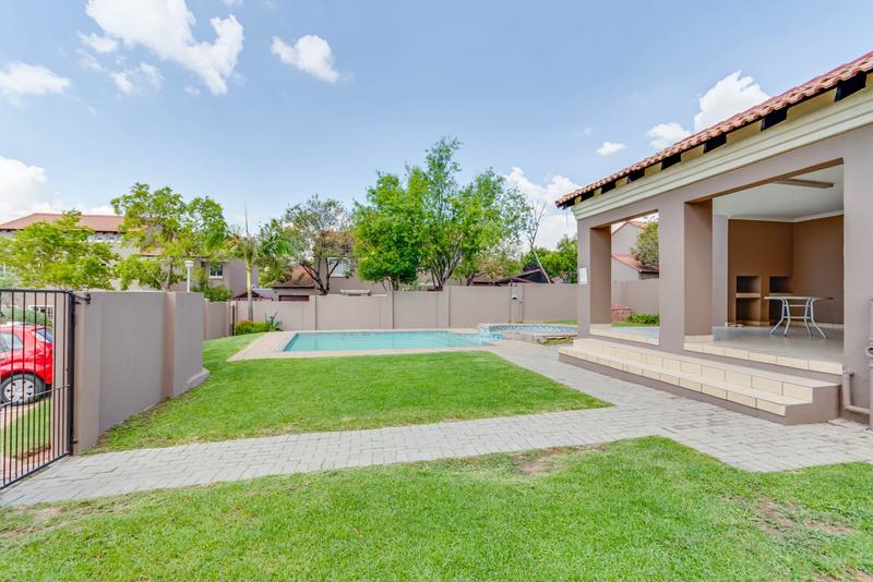 3 Bedroom Property for Sale in Vorna Valley Gauteng