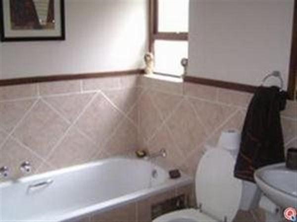 1 Bedroom Property for Sale in Strathavon Gauteng