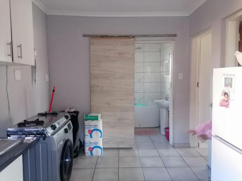 4 Bedroom Property for Sale in Fleurhof Gauteng