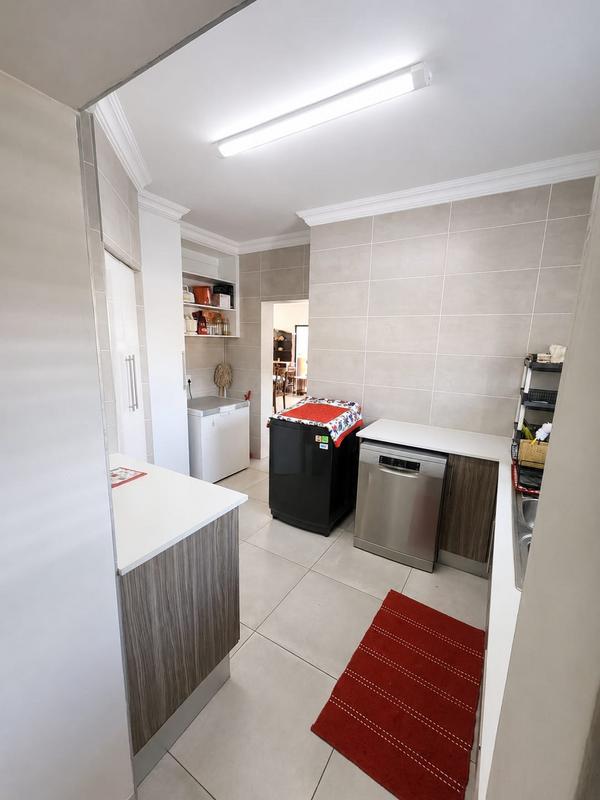 4 Bedroom Property for Sale in Zambezi Country Estate Gauteng