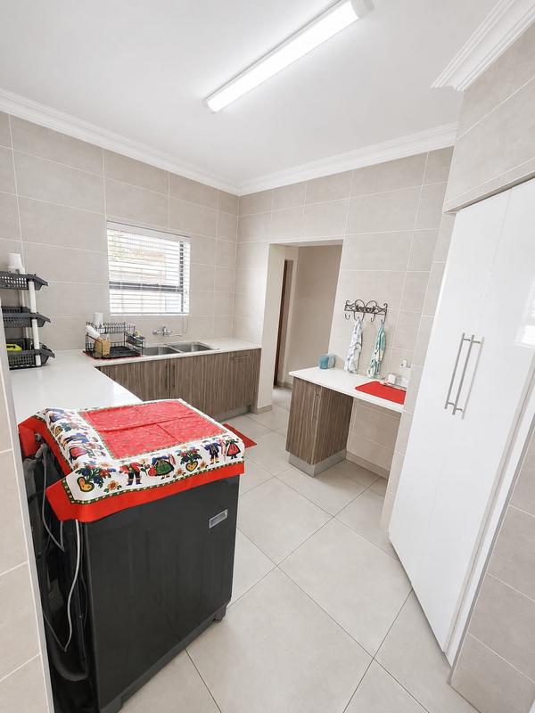 4 Bedroom Property for Sale in Zambezi Country Estate Gauteng