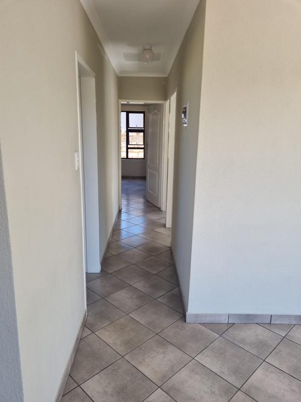 3 Bedroom Property for Sale in Windmill Park Gauteng