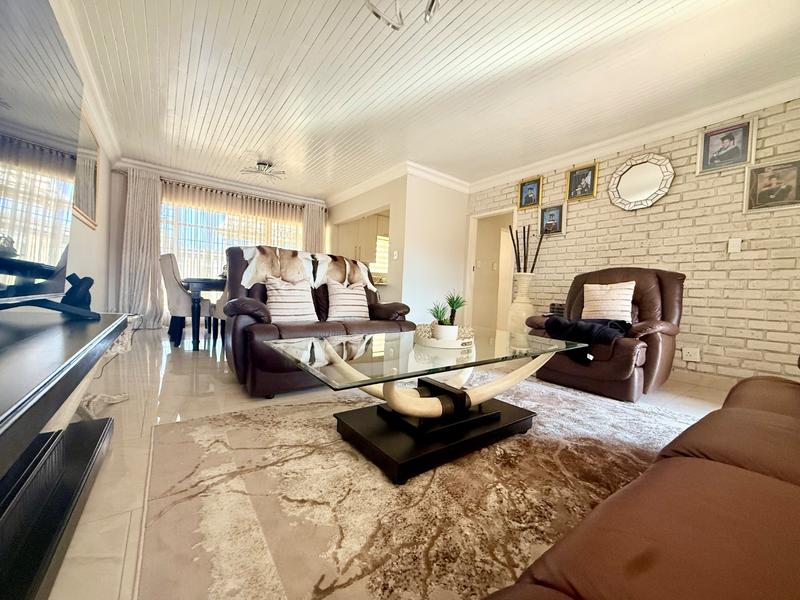 3 Bedroom Property for Sale in Vanderbijlpark Sw 2 Gauteng