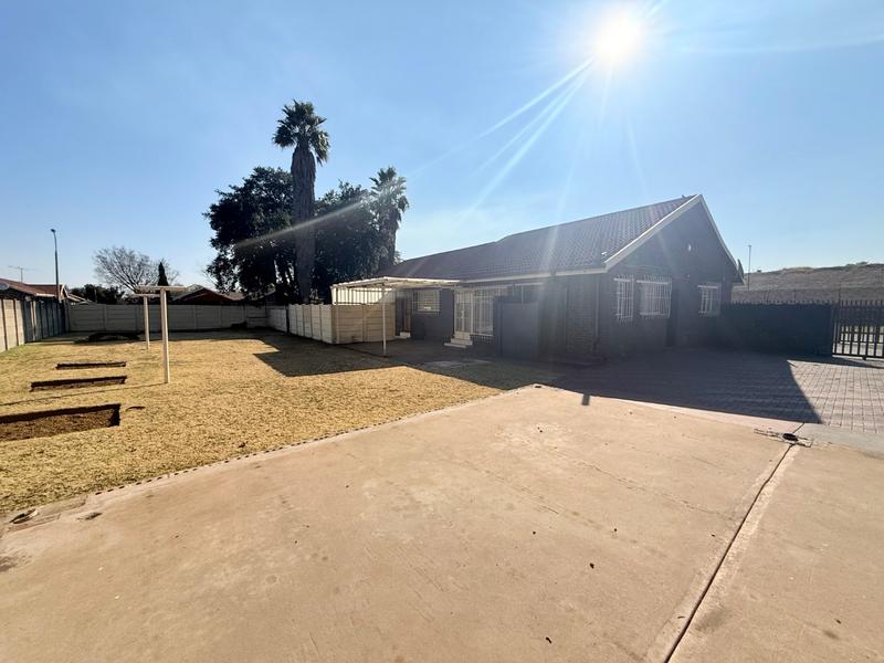 3 Bedroom Property for Sale in Vanderbijlpark Sw 2 Gauteng