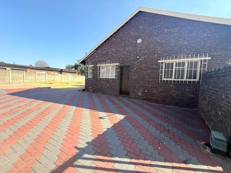 3 Bedroom Property for Sale in Vanderbijlpark Sw 2 Gauteng