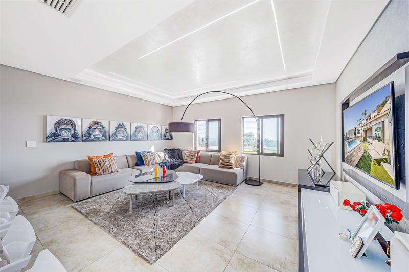 4 Bedroom Property for Sale in Senderwood Gauteng