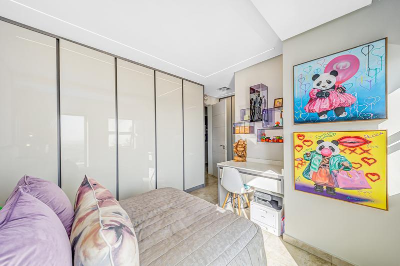 4 Bedroom Property for Sale in Senderwood Gauteng