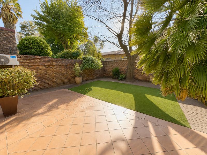 3 Bedroom Property for Sale in Strathavon Gauteng