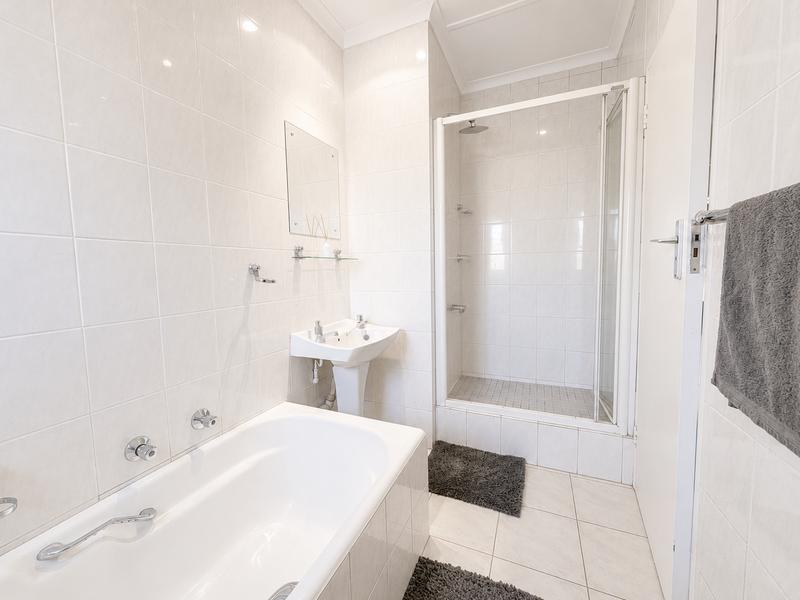 3 Bedroom Property for Sale in Strathavon Gauteng